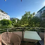 Апартаменты Ber, Quiet, Green, View, Near Terminal, Berlin Parking